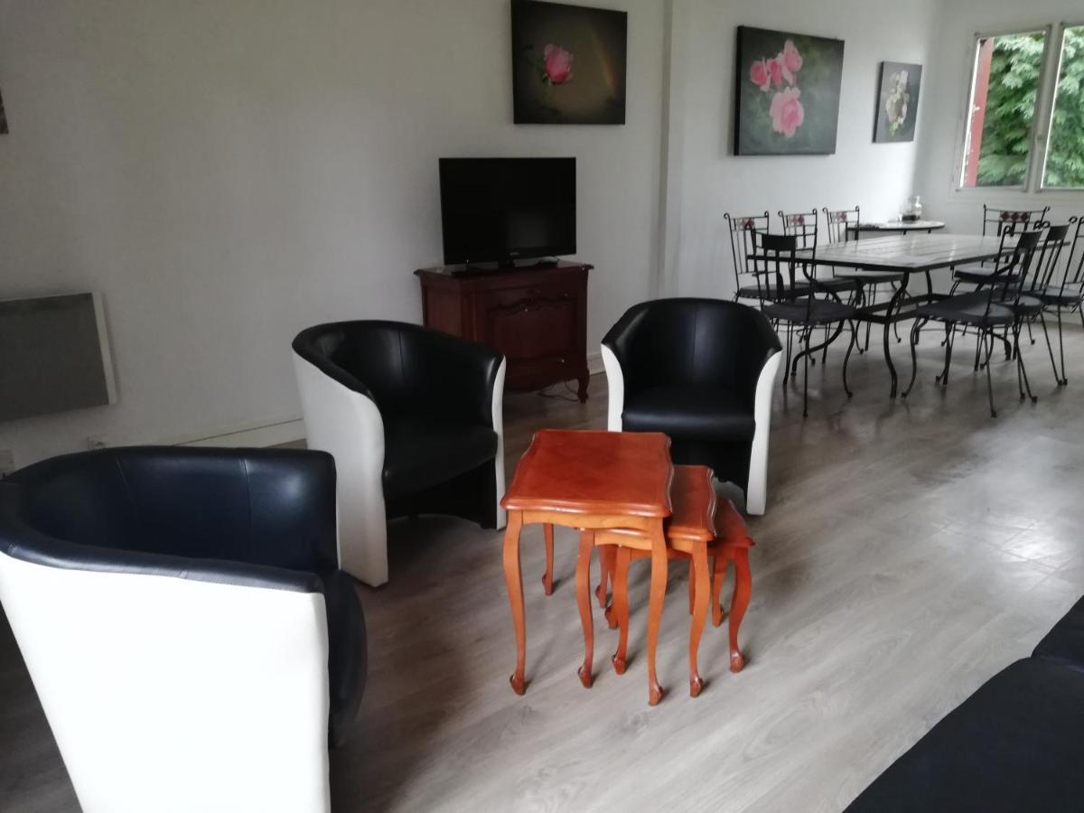 Les Rosiers D'Y Vila Nevers Exterior foto